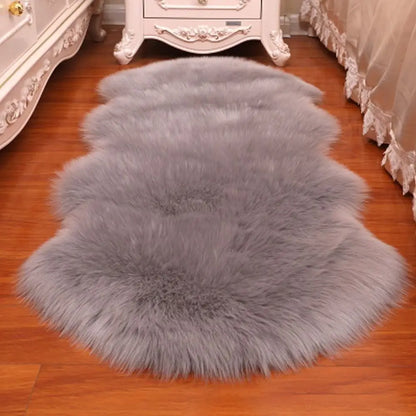 Faux Sheepskin Shaggy Rug – Fluffy Soft Area Mat for Bedroom