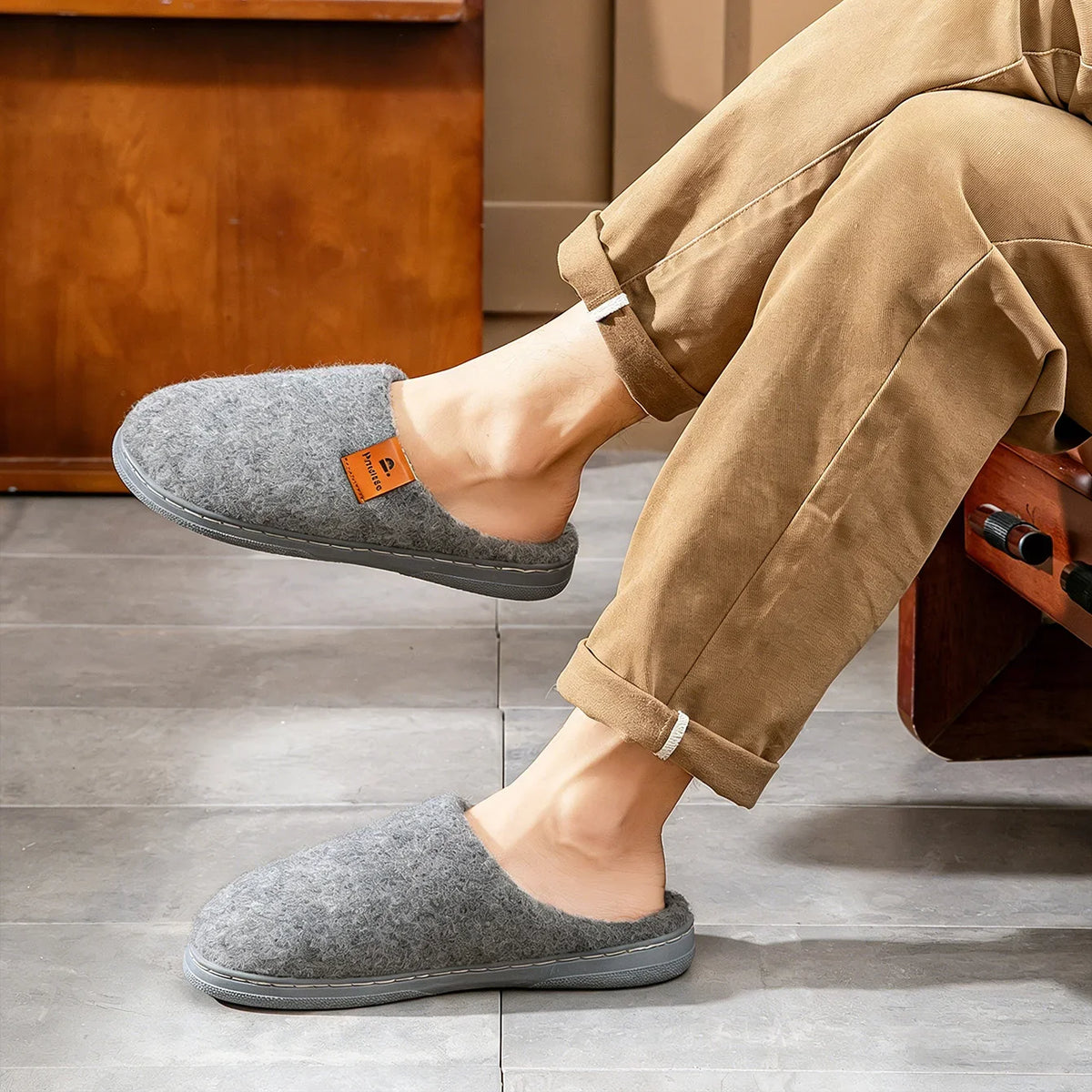 Men's Winter Warm Slippers – Fleece-Lined Non-Slip Indoor House Shoes