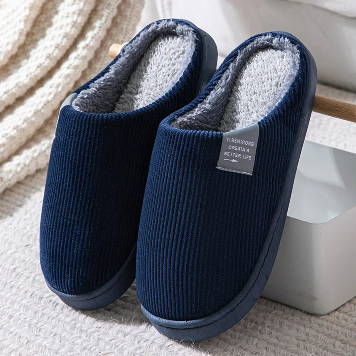 Plush Winter Slippers – Warm Fleece-Lined Indoor Shoes for Men & Women
