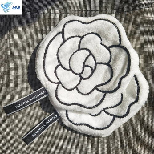 Camellia Flower Hand Towel – Soft, Absorbent & Quick-Drying