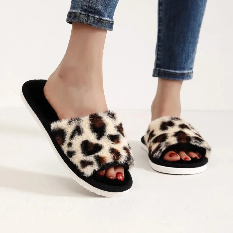 Women's Fluffy Plush Slide Slippers – Soft Fur Home Shoes