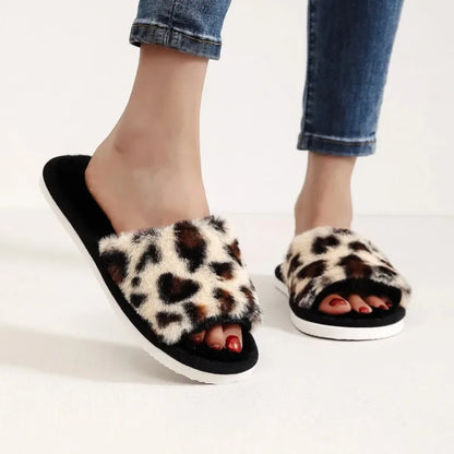 Women's Fluffy Plush Slide Slippers – Soft Fur Home Shoes