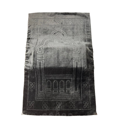 Muslim Prayer Rug with Vintage Mosque Pattern – Soft Velvet Mat