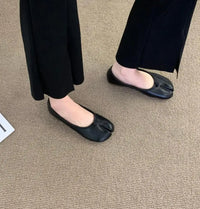 Black 028