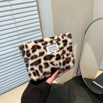 Leopard Print Plush Makeup Bag – Large Capacity Travel Cosmetic Pouch