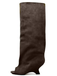 Brown suede 1