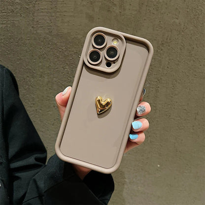 3D Gold Heart Silicone iPhone Case – iPhone 17, 16, 15, 14, 13, 12, 11, SE, 8 & 7