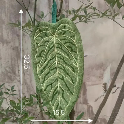 Leaf-Shaped Hand Towel – Absorbent Quick-Dry with Hanging Loop