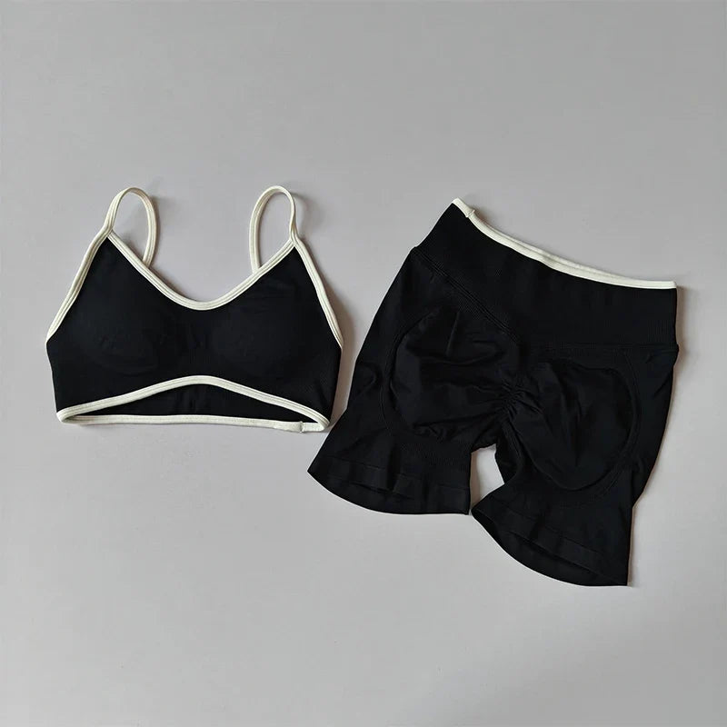 Seamless 2-Piece Yoga Set – Crop Top Sports Bra & High-Waist Shorts for Women
