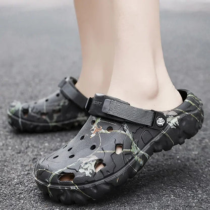 Men's Camouflage Clog Sandals – Lightweight Non-Slip Garden Shoes