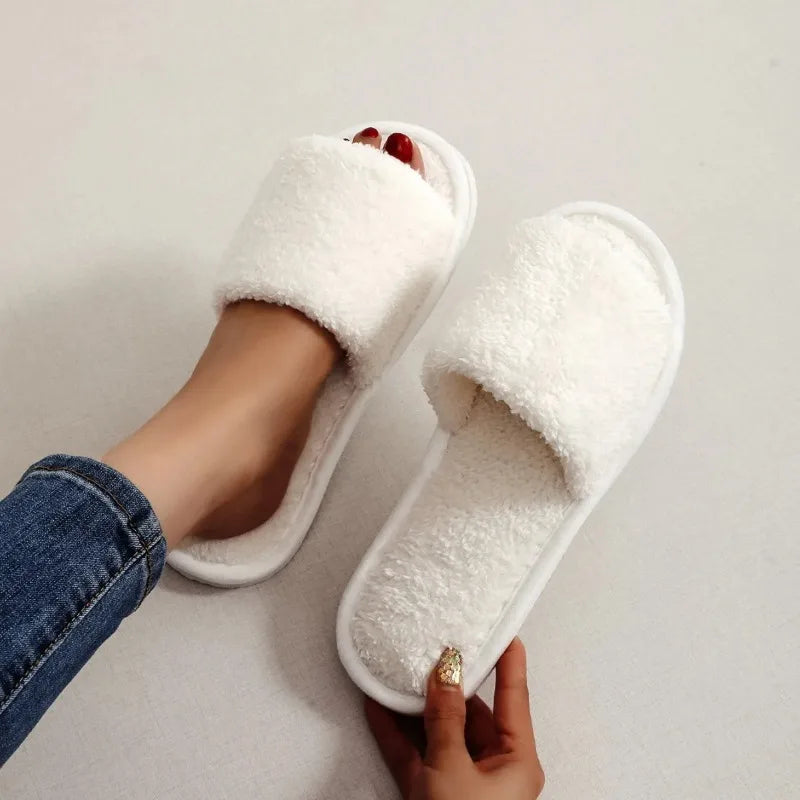 Women's Fluffy Plush Slide Slippers – Soft Fur Home Shoes