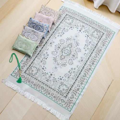 Muslim Prayer Rug Gift Set with Beads & Portable Bag