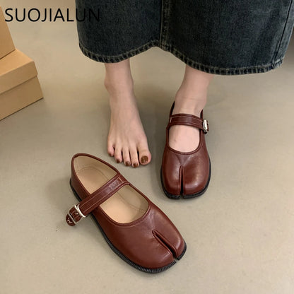 Women’s Split Toe Soft Leather Flat Loafers Casual Shoes