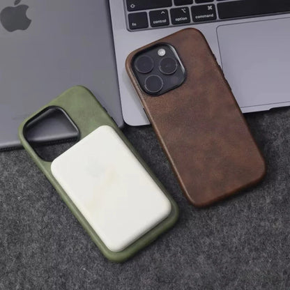 Leather MagSafe iPhone Case – Retro Crazy Horse Texture