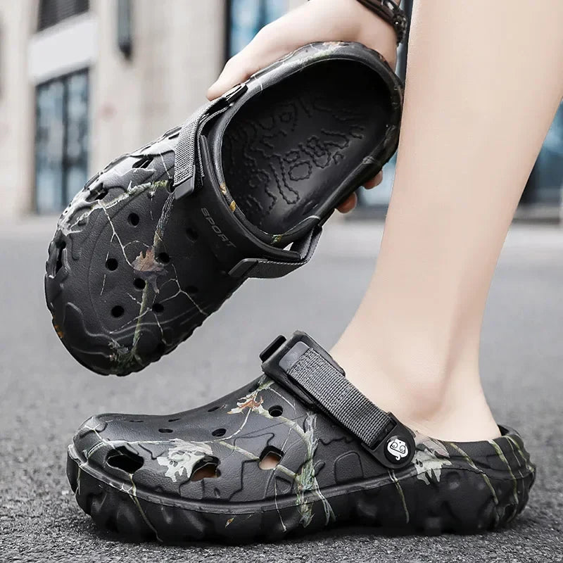 Men's Camouflage Clog Sandals – Lightweight Non-Slip Garden Shoes