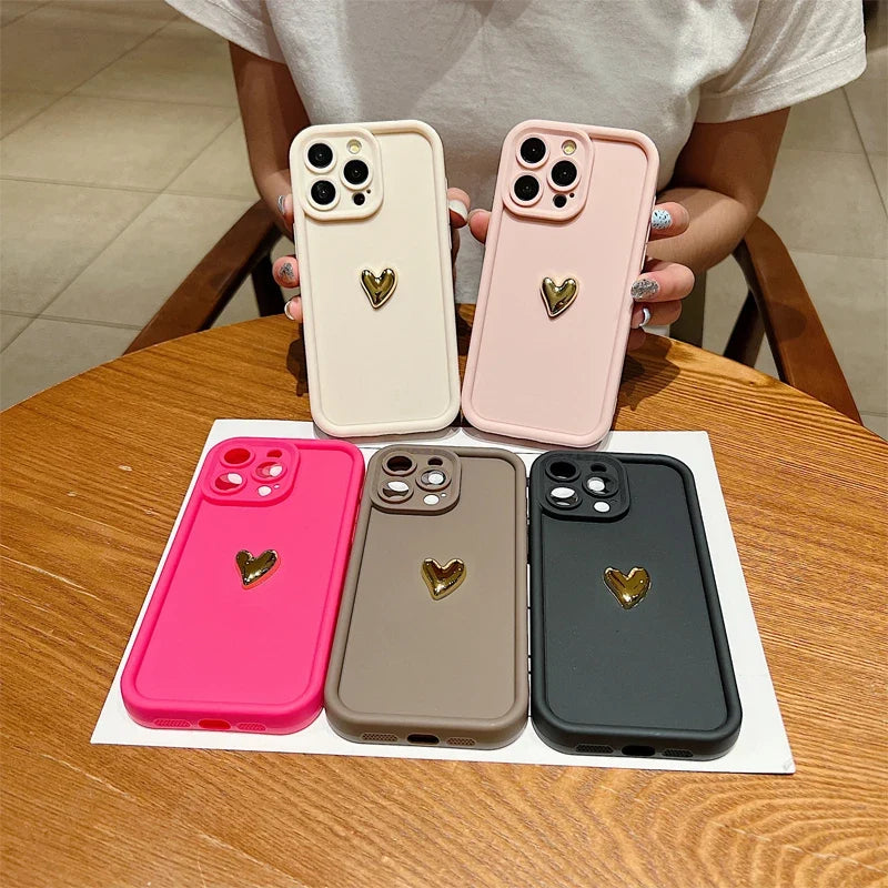 3D Gold Heart Silicone iPhone Case – iPhone 17, 16, 15, 14, 13, 12, 11, SE, 8 & 7