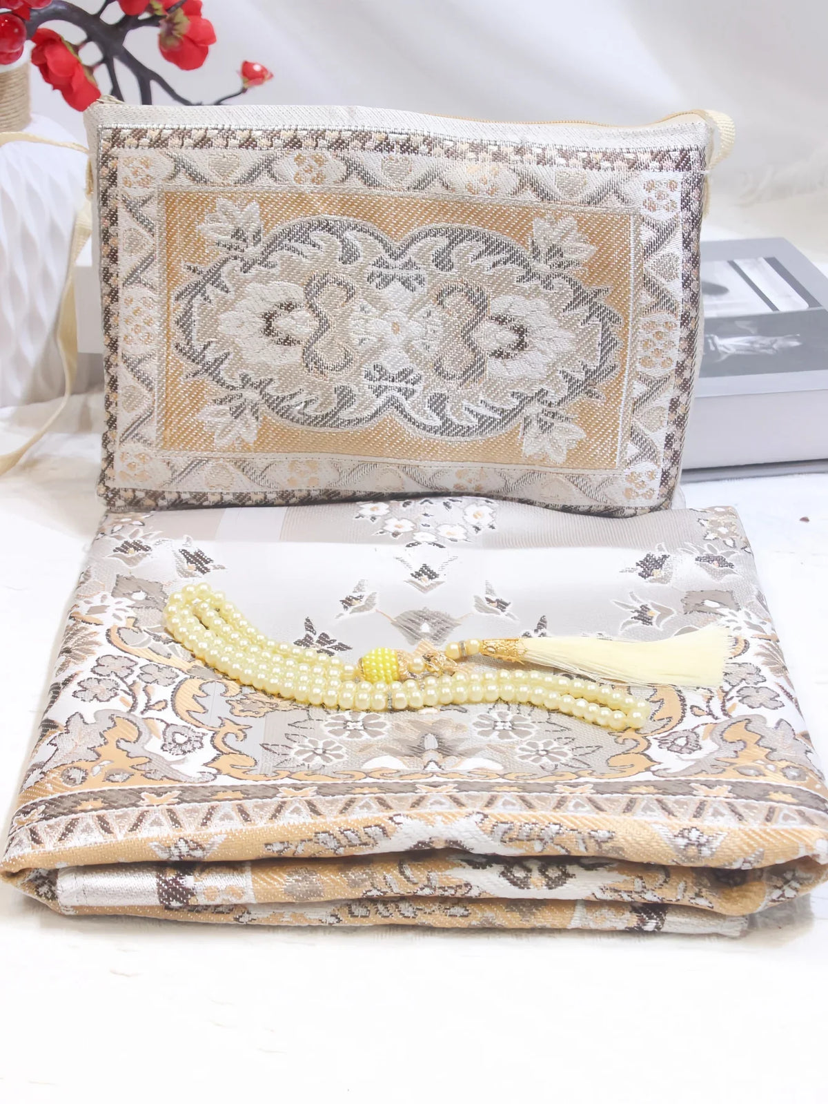 Muslim Prayer Rug Gift Set with Beads & Portable Bag