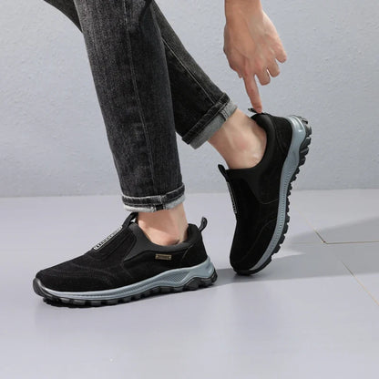 Men's Slip-On Outdoor Sneakers – Lightweight Anti-Slip Walking Shoes