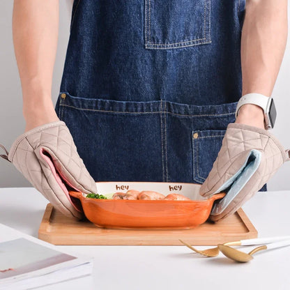 Fish-Shaped Silicone Oven Mitt – Heat-Resistant Kitchen Glove