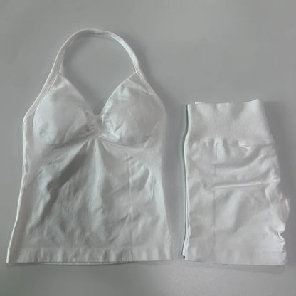 Women's 2-Piece Seamless Workout Set – Backless Tank Top & Scrunch Shorts