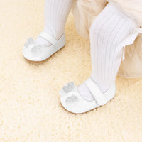 E 195WHITE