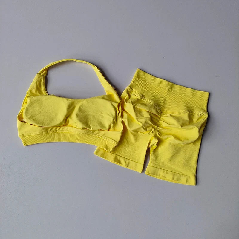 Women's Halter Neck Sports Bra & Scrunch Butt Shorts Set – 2-Piece Activewear