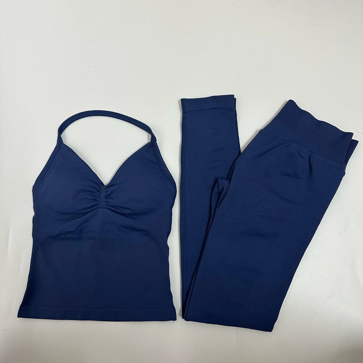 Women's 2-Piece Yoga Set – Backless Tank Top & Scrunch Leggings