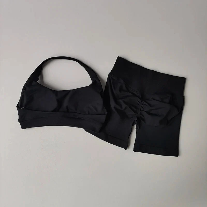 Women's Halter Neck Sports Bra & Scrunch Butt Shorts Set – 2-Piece Activewear