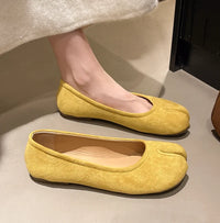 Yellow 228