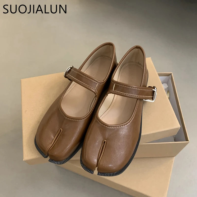 Women’s Split Toe Soft Leather Flat Loafers Casual Shoes