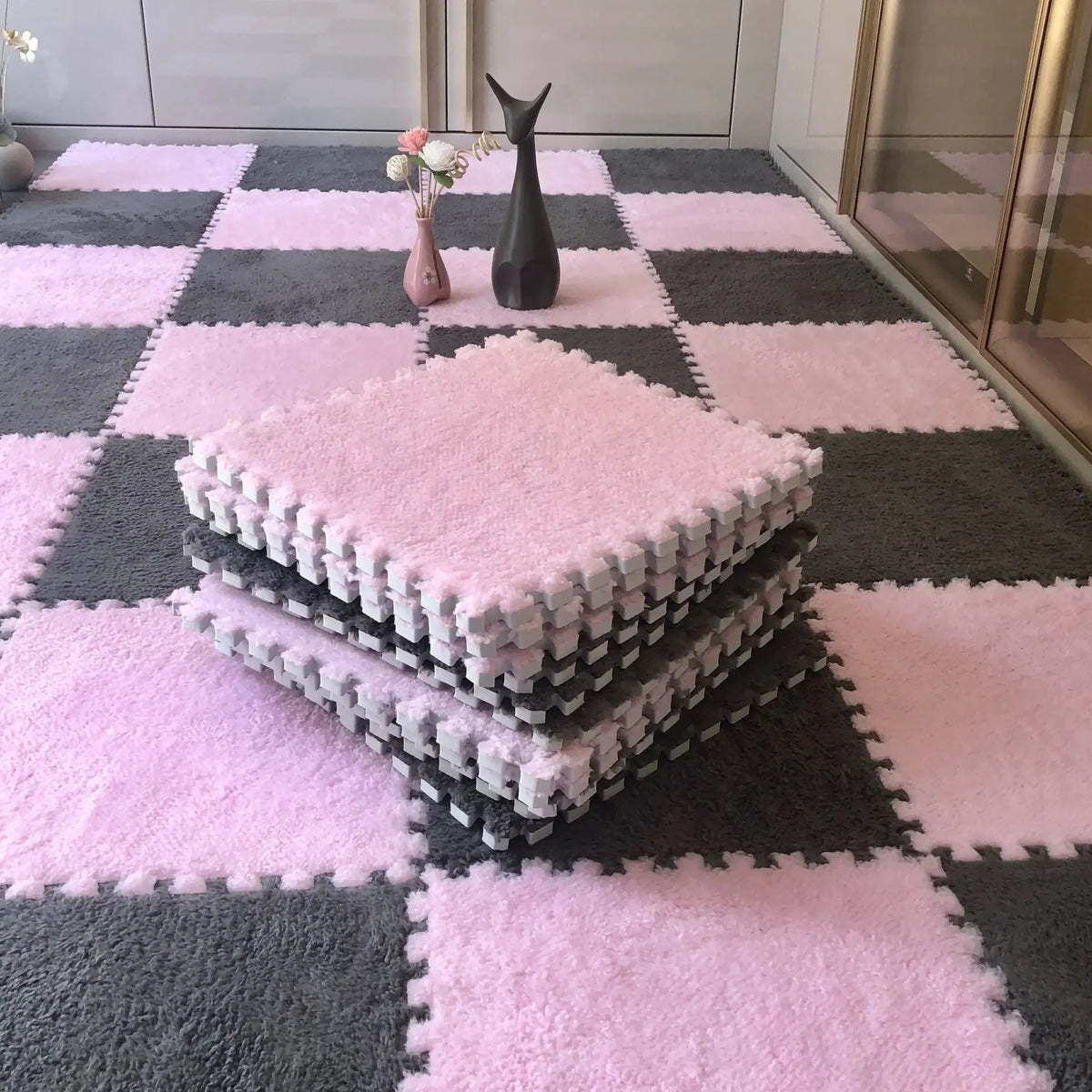 Soft Plush Interlocking Play Mat Tiles for Kids – 30x30cm Puzzle Carpet