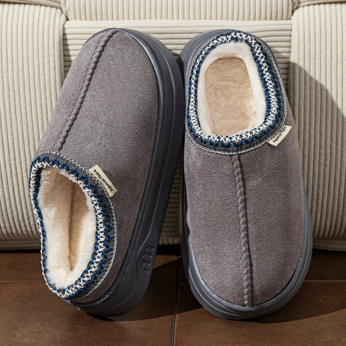 Fur-Lined Slipper Clogs – Warm Anti-Slip Winter Shoes for Women & Men