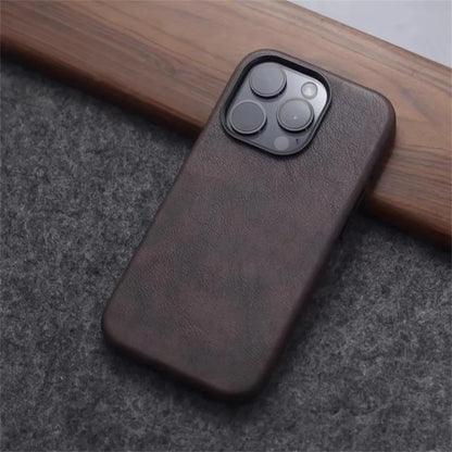 Leather MagSafe iPhone Case – Retro Crazy Horse Texture