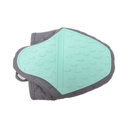 Fish-Shaped Silicone Oven Mitt – Heat-Resistant Kitchen Glove