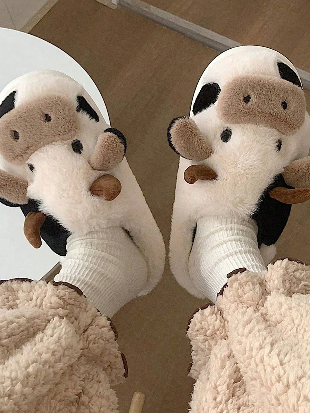 Cute Cow Plush Slippers – Warm Non-Slip Winter House Shoes